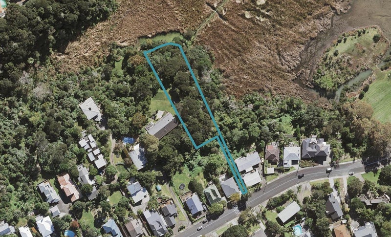 58 Maritime Terrace, Birkenhead, Auckland - Carousel 1