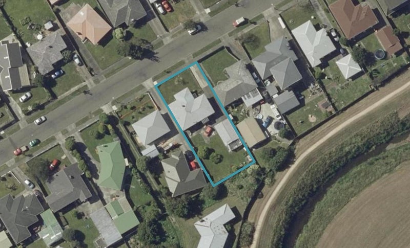 14 Somerset Crescent, Highbury, Palmerston North - Carousel 1