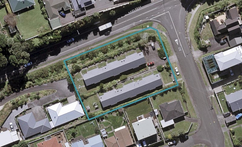 2 Doone Street, Lynmouth, New Plymouth - Carousel 1
