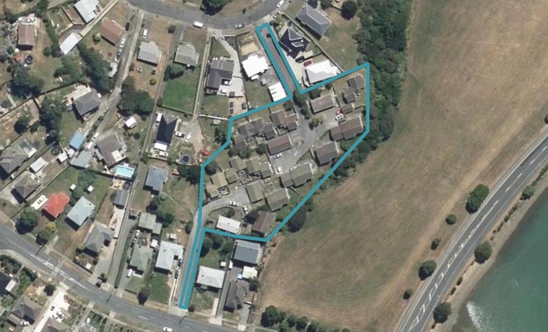 10/77 Waiuta Street, Titahi Bay, Porirua - Carousel 1