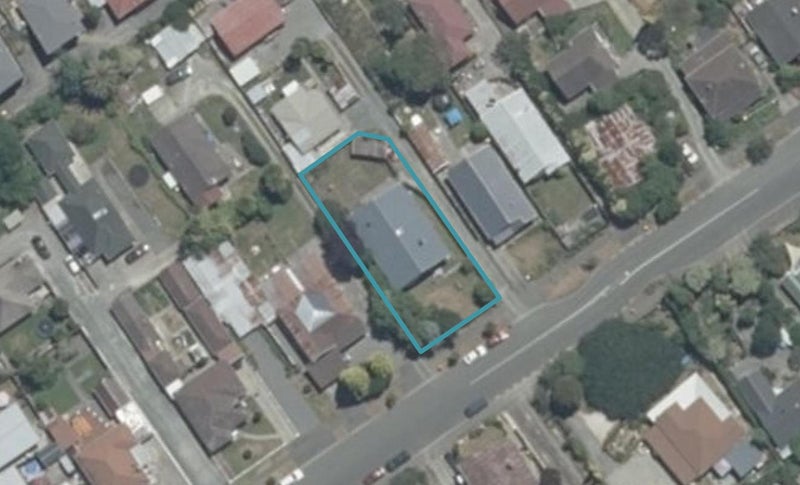 20 Emano Street, Toi Toi, Nelson - Carousel 1