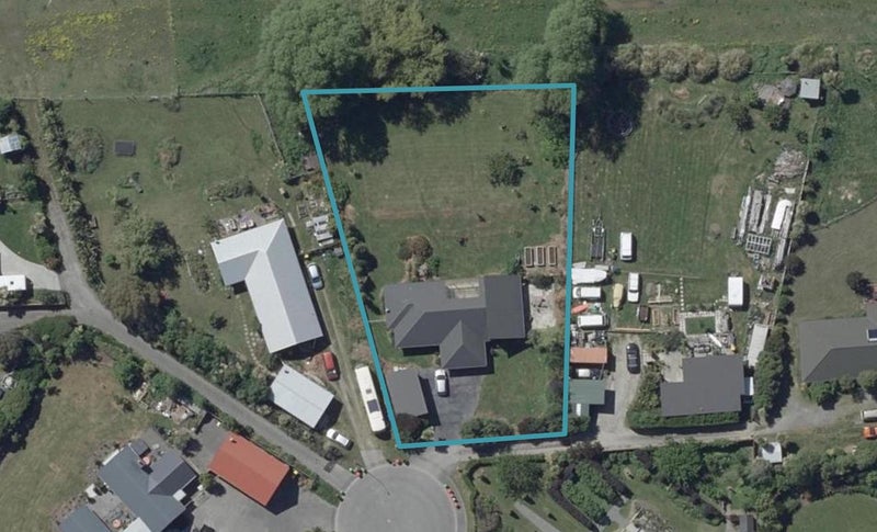 14 Cooks Lane, Heathcote Valley, Christchurch - Carousel 1