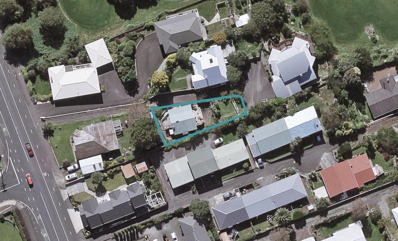 233C Carrington Street, Vogeltown, New Plymouth - Carousel 1