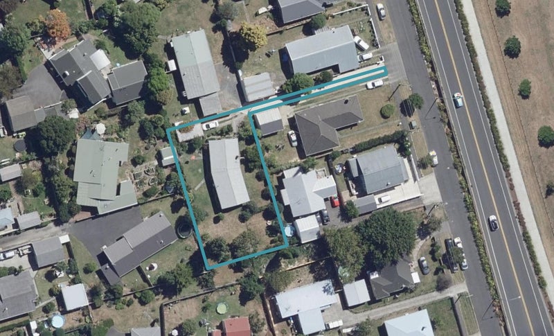 395 Dey Street, Hamilton East, Hamilton - Carousel 1
