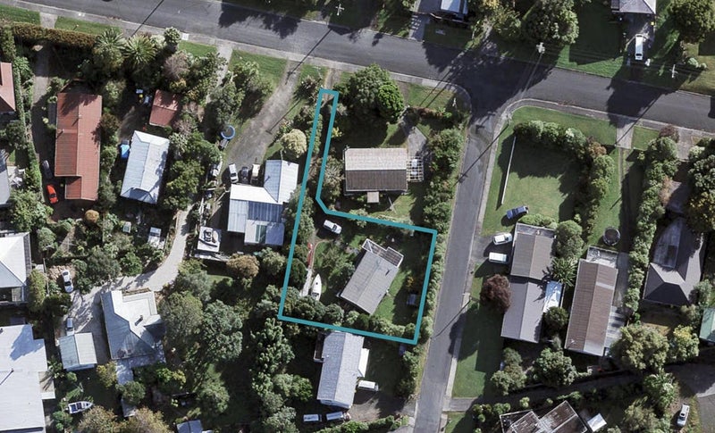 15 DOWNER ST, Helensville, Auckland - Carousel 1
