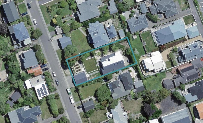 11A Shirley St, Karori, Wellington - Carousel 1