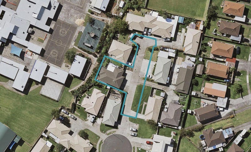 20 Serenity Place, Otara, Auckland - Carousel 1