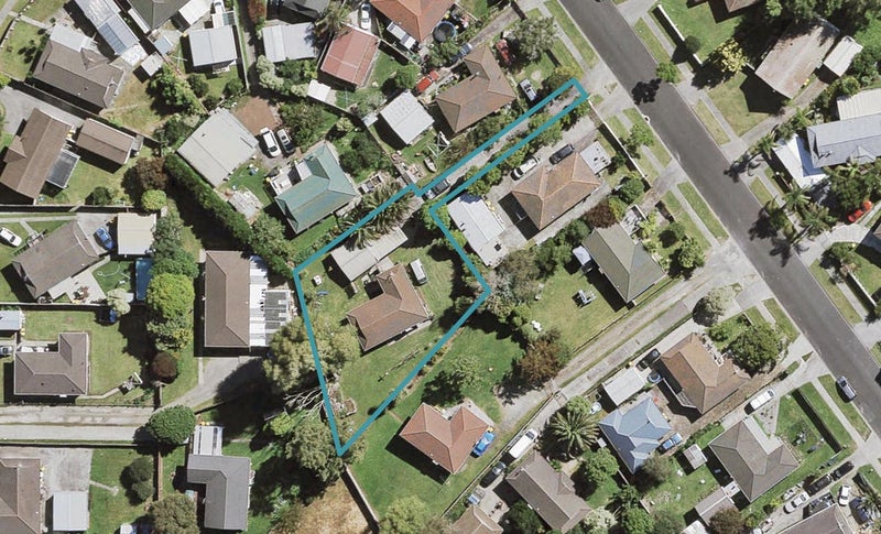 41 Arodella Crescent, Ranui, Auckland - Carousel 1
