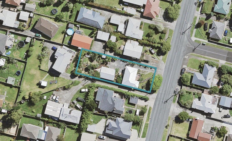 39 Rosier Road, Glen Eden, Auckland - Carousel 1