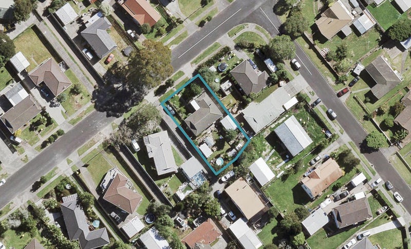 57 Urlich Drive, Ranui, Auckland - Carousel 1