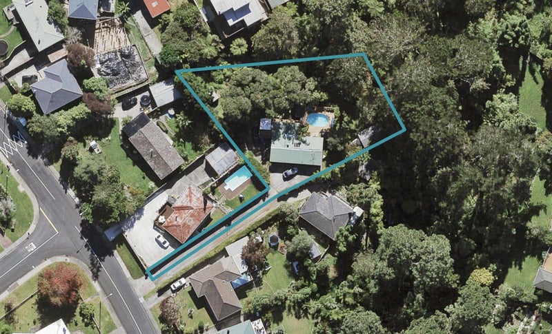 43 Glendene Avenue, Glendene, Auckland - Carousel 1