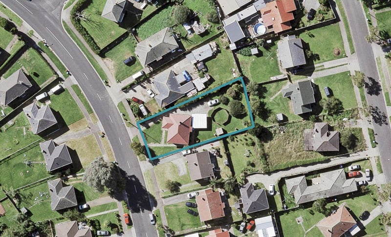 44 Farringdon Street, Glen Innes, Auckland - Carousel 1