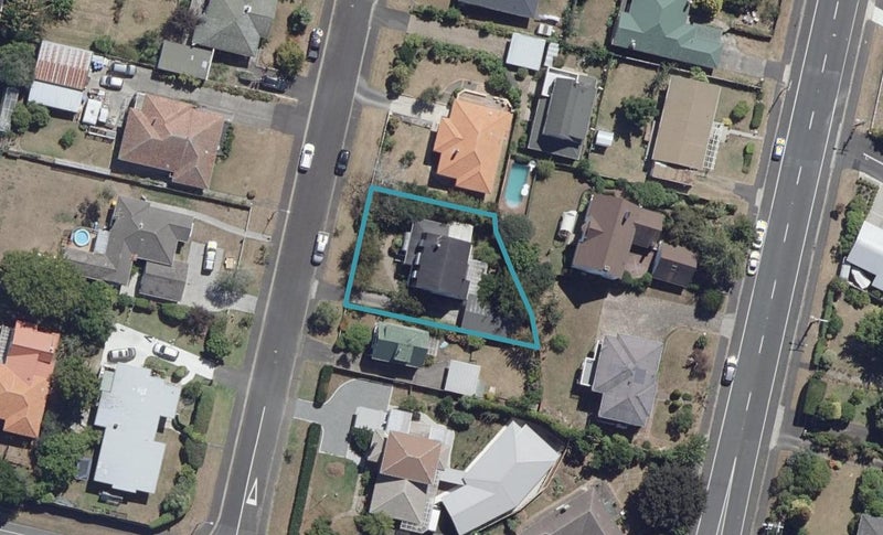 4 Tarbett Road, Hillcrest, Hamilton - Carousel 1