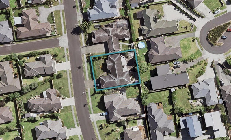 10 Thomas Moore Place, Pukekohe, Pukekohe - Carousel 1