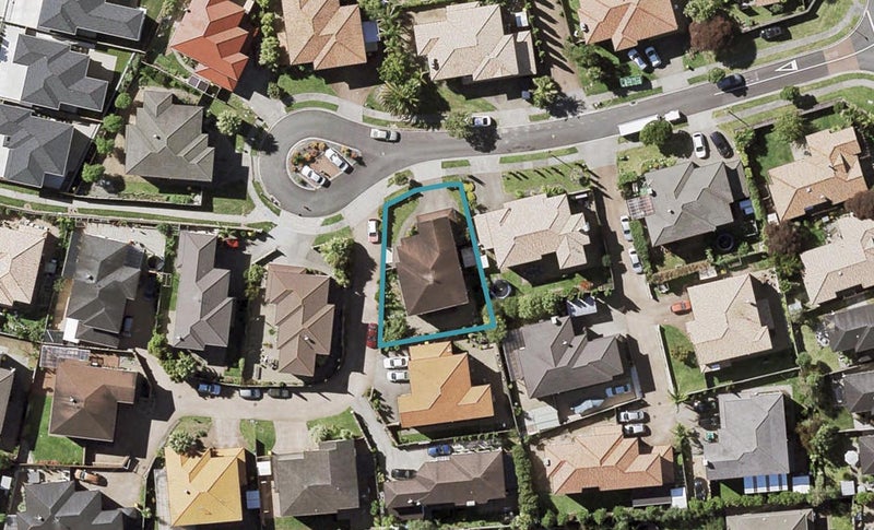 16 Kaseng Place, East Tamaki Heights, Auckland - Carousel 1