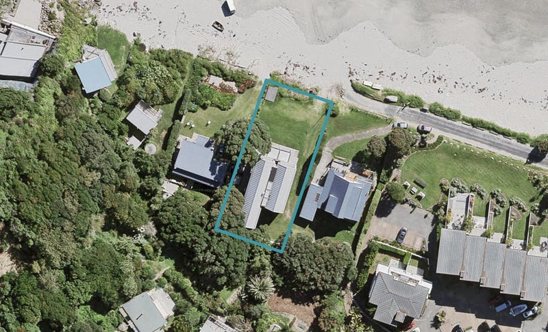 149A The Strand, Onetangi, Waiheke Island - Carousel 1