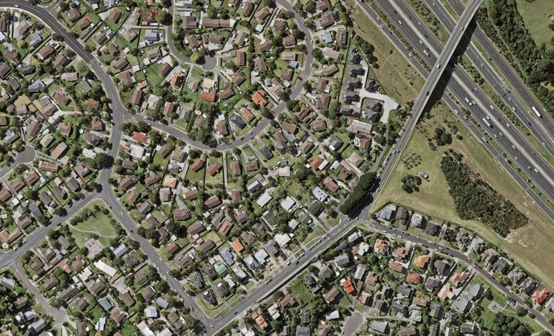 33 Santiago Crescent, Unsworth Heights, Auckland - Carousel 1