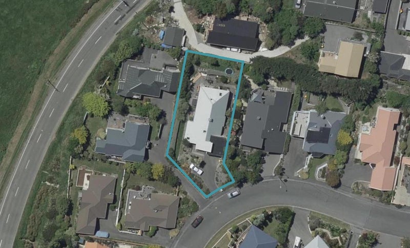16 Ennerdale Row, Westmorland, Christchurch - Carousel 1