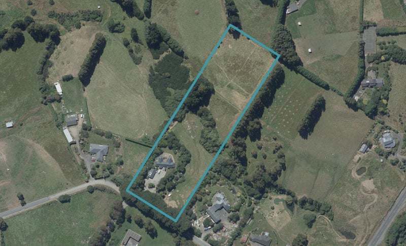 28 Brinsdon Road, Halfway Bush, Dunedin - Carousel 1