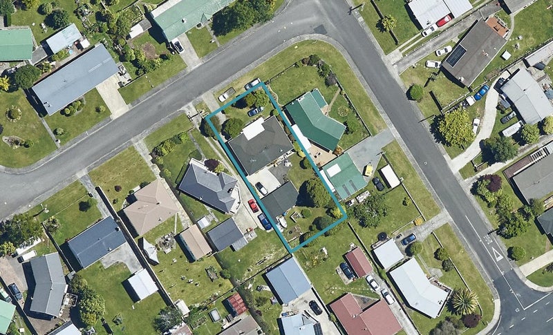4 Totaravale Street, Pukehangi, Rotorua - Carousel 1