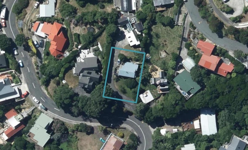 140 Motuhara Road, Plimmerton, Porirua - Carousel 1