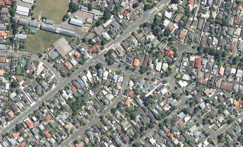 10 Birdwood Road, Waterloo, Lower Hutt - Carousel 1