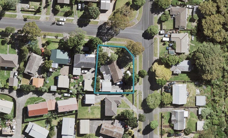 8 Luanda Drive, Ranui, Auckland - Carousel 1