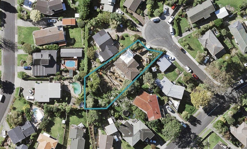4 Redcoat Place, Cockle Bay, Auckland - Carousel 1