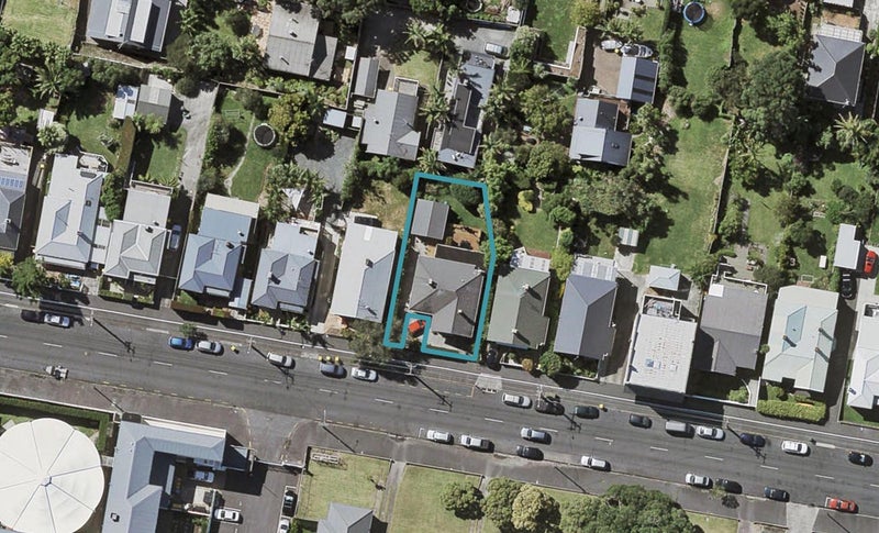 92 Calliope Road, Stanley Point, Auckland - Carousel 1