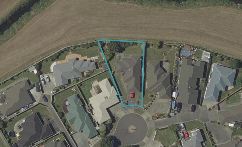 15 Brookside Close, Highbury, Palmerston North - Carousel 1