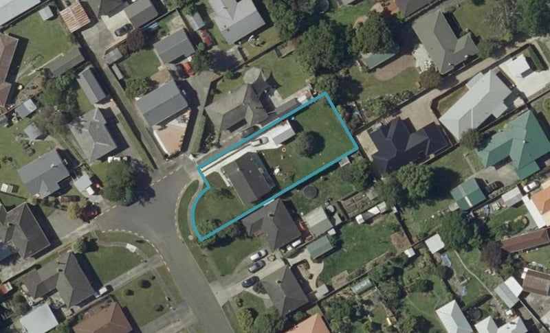5 Hendon Place, West End, Palmerston North - Carousel 1