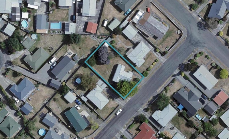 6 Okato Place, Kuripuni, Masterton - Carousel 1