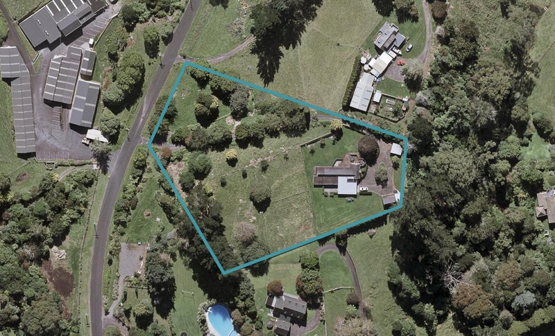 22 McGiven Drive, Ridgewood, New Plymouth - Carousel 1