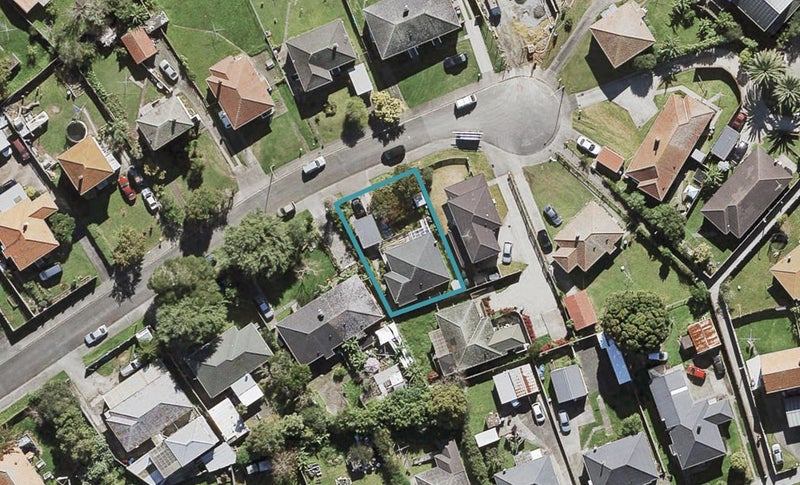 9 Mayn Avenue, Wesley, Auckland - Carousel 1