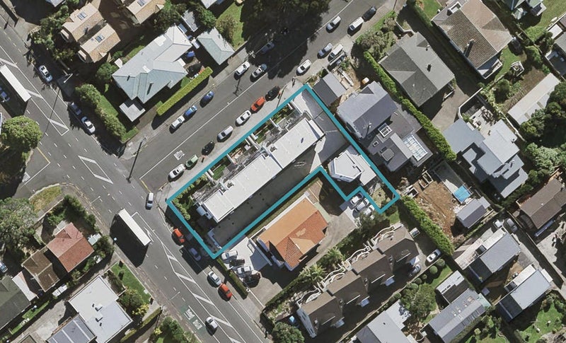 56 Omahu Road, Greenlane, Auckland - Carousel 1