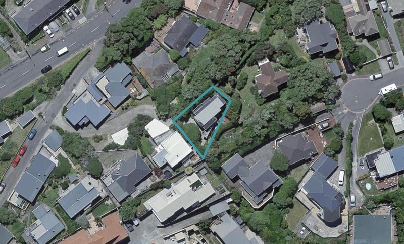 1D Shalimar Crescent, Khandallah, Wellington - Carousel 1