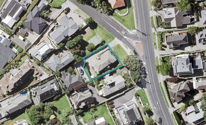 9 Laings Road, Bucklands Beach, Auckland - Carousel 1