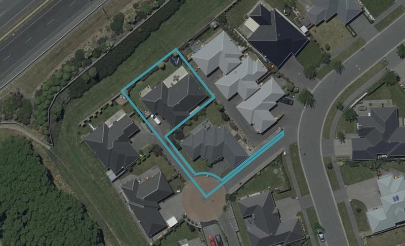 53 Somerville Crescent, Aidanfield, Christchurch - Carousel 1