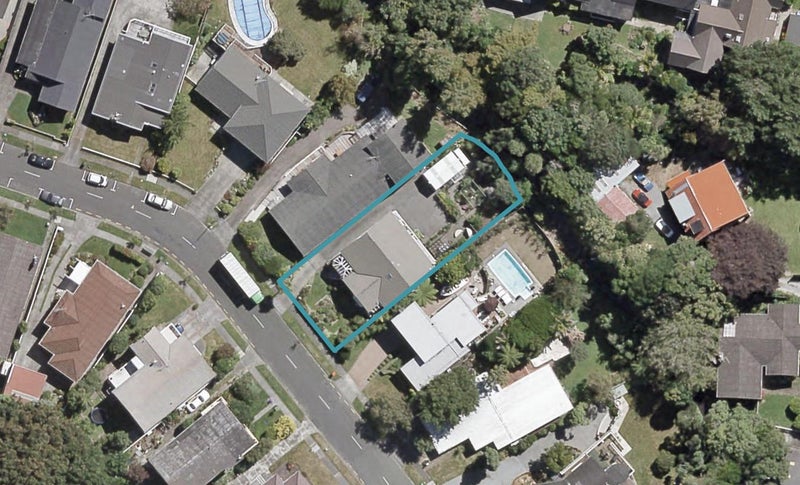 38 Wai-Iti Crescent, Woburn, Lower Hutt - Carousel 1