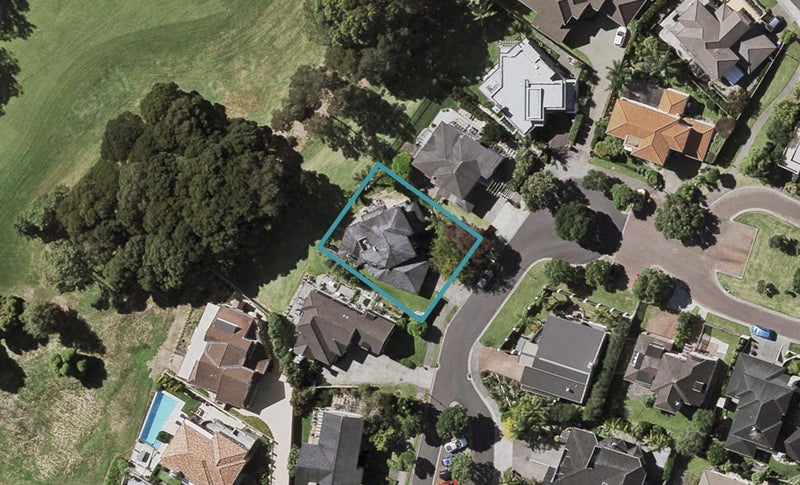30 Hoani Glade, Saint Johns, Auckland - Carousel 1
