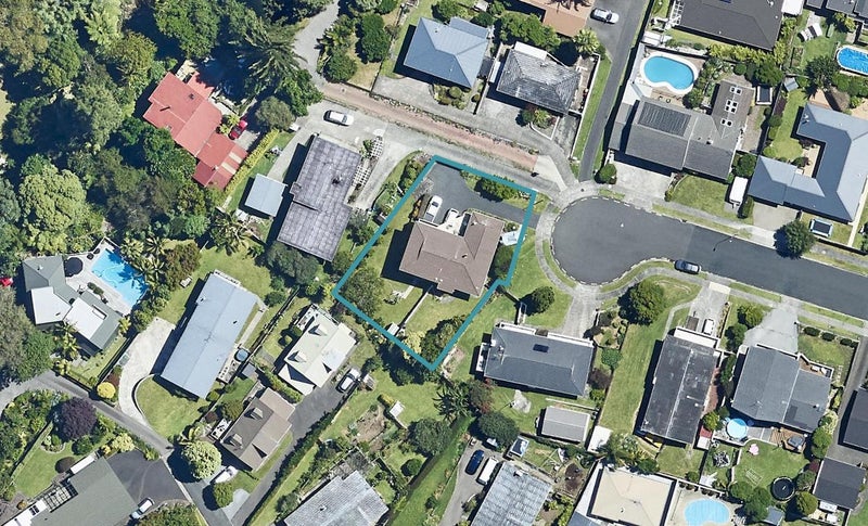 18 Apollo Street, Otumoetai, Tauranga - Carousel 1