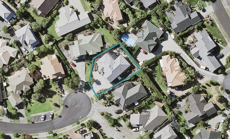 32 Woodgers Way, Somerville, Auckland - Carousel 1