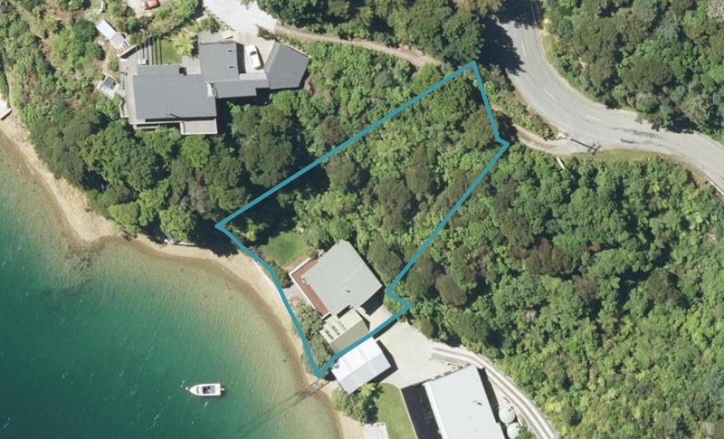 147 Port Underwood Road, Waikawa, Picton - Carousel 1