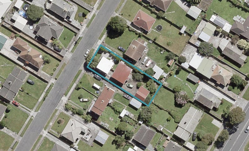 2/26 Biddle Crescent, Taita, Lower Hutt - Carousel 1
