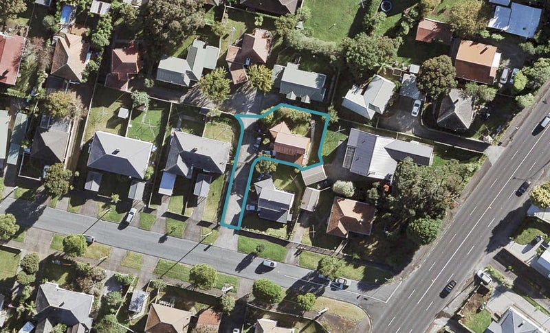2/3 Beatrix Street, Avondale, Auckland - Carousel 1