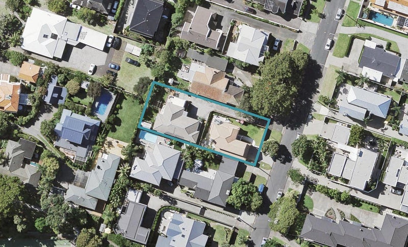 1/7 Pierce Road, Milford, Auckland - Carousel 1