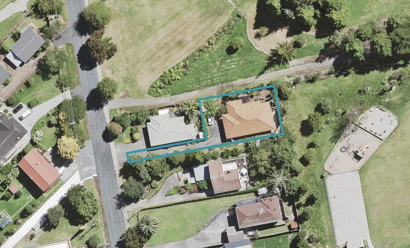 13 Church Street, Swanson, Auckland - Carousel 1