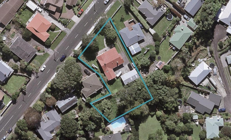 215 Frankley Road, Frankleigh Park, New Plymouth - Carousel 1
