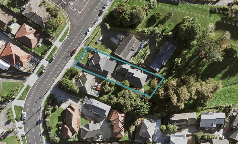 2/1516 Dominion Road Extension, Mount Roskill, Auckland - Carousel 1
