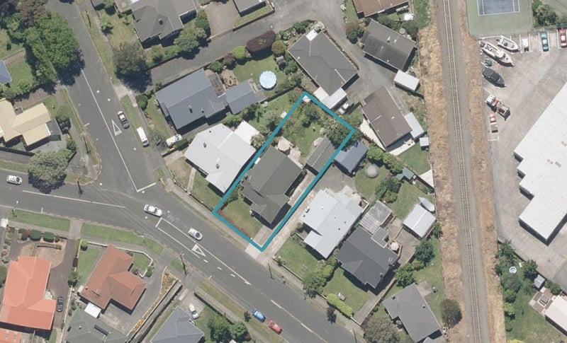 24 College Street, College Estate, Whanganui - Carousel 1